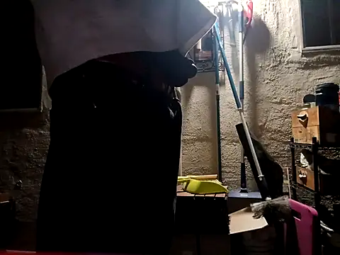 DevinToore online show from 11/15/25, 08:51