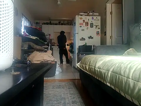 DevinToore online show from 11/06/25, 06:45