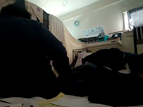 DevinToore online show from 11/18/25, 08:01