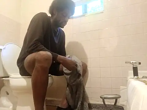 DevinToore online show from 11/02/25, 08:25