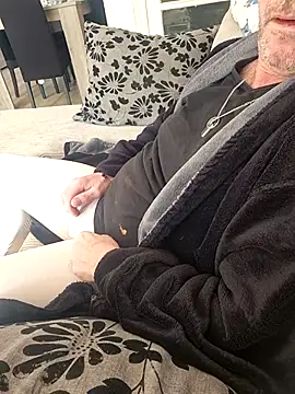 KnownObligation1 online show from 03/08/26, 10:07