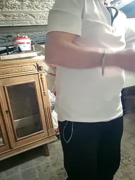 Snapshot of KnownObligation1 chatting on 02/19/26, 01:41 KnownObligation1 online show from 02/19/26, 01:41