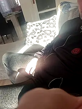 Snapshot of KnownObligation1 chatting on 01/17/26, 11:47 KnownObligation1 online show from 01/17/26, 11:47