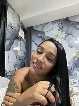 Snapshot of KatalinnaBrown chatting on 02/25/26, 11:21 KatalinnaBrown online show from 02/25/26, 11:21