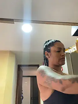 KatalinnaBrown online show from 12/04/25, 05:01