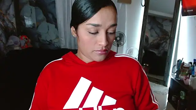 KatalinnaBrown online show from 11/11/25, 11:27