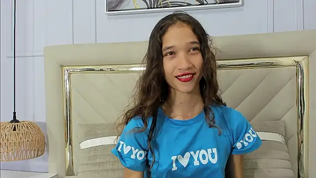 Baby Bella18 online show from 12/02/24, 07:33