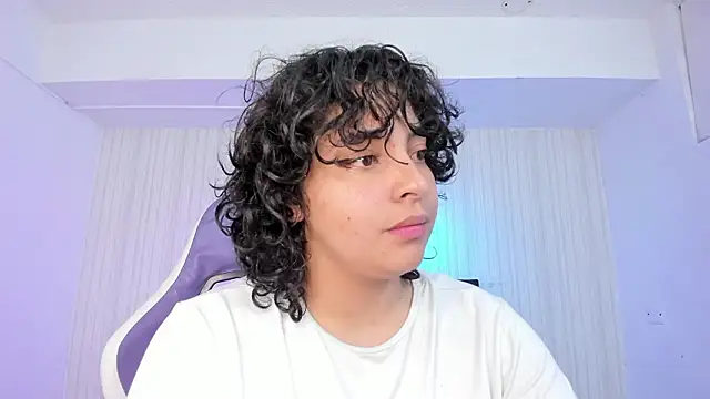 miku katsuragi online show from 02/01/26, 02:43