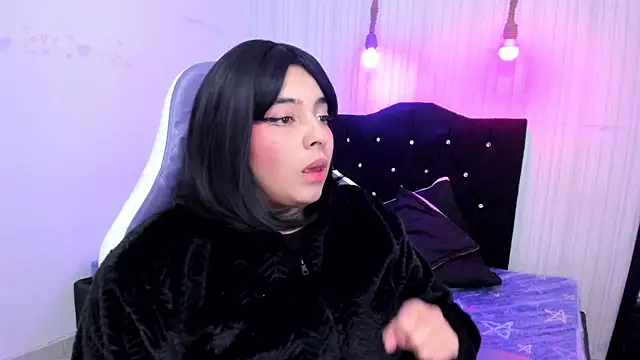 miku katsuragi online show from 11/07/25, 03:44