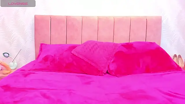 Emily Clark1 online show from 03/02/25, 04:07