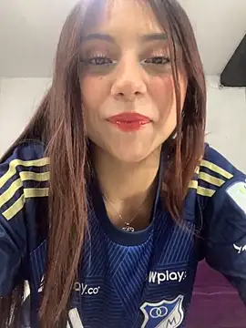 Emily Clark1 online show from 12/06/24, 08:43