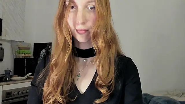 LisaIcon online show from 02/12/26, 08:41