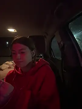 Snapshot of emilycoco chatting on 02/17/25, 02:09 emilycoco online show from 02/17/25, 02:09