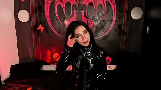 Kylie-fox online show from 04/11/26, 07:45