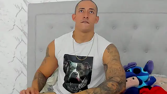 luigiferrara online show from 10/10/25, 09:04