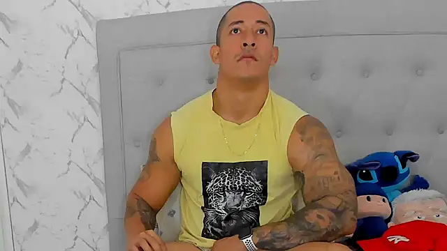 luigiferrara online show from 11/30/25, 02:51