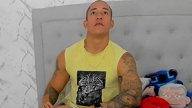 luigiferrara online show from 12/01/25, 02:56