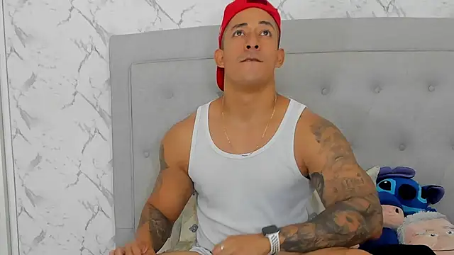 luigiferrara online show from 11/23/25, 05:45