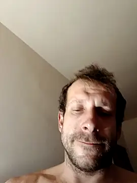 DonCristian online show from 11/23/25, 06:23