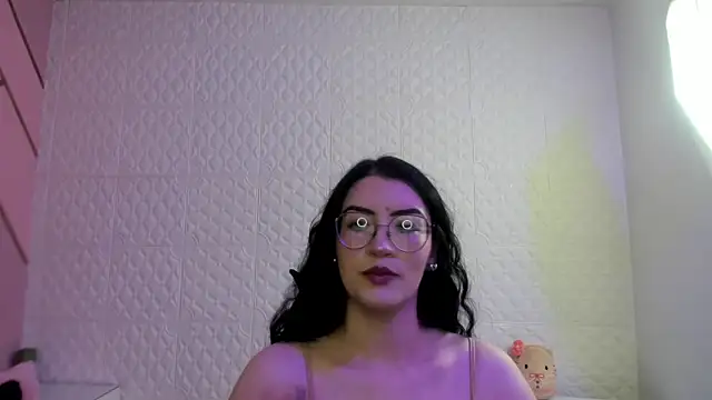 Violetaa diazz online show from 06/02/26, 09:26
