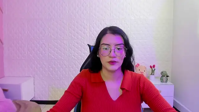Violetaa diazz online show from 05/14/26, 09:23