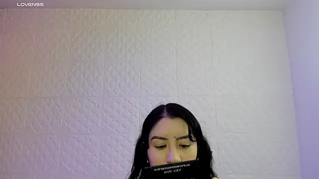 Violetaa diazz online show from 02/07/26, 09:12