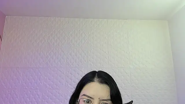 Snapshot of Violetaa_diazz chatting on 09/18/25, 09:07 Violetaa diazz online show from 09/18/25, 09:07