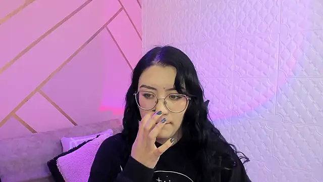 Violetaa diazz online show from 01/14/26, 09:18