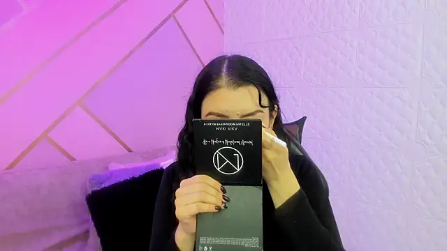 Violetaa diazz online show from 02/20/26, 09:17