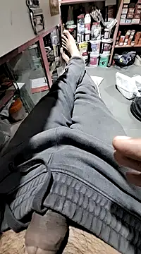 dickerdaddy25 online show from 01/18/25, 02:33