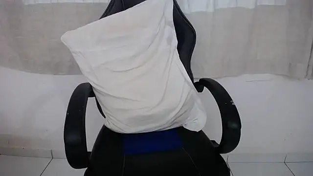 Snapshot of Apollo_21 chatting on 09/11/25, 01:16 Apollo 21 online show from 09/11/25, 01:16