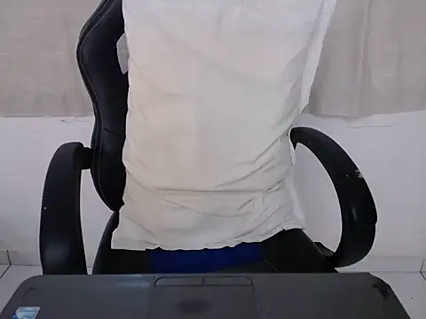 Apollo 21 online show from 12/04/25, 11:04