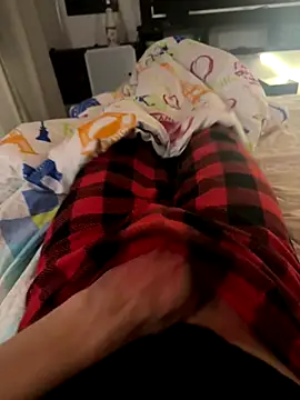 im pearll online show from 10/09/25, 03:51