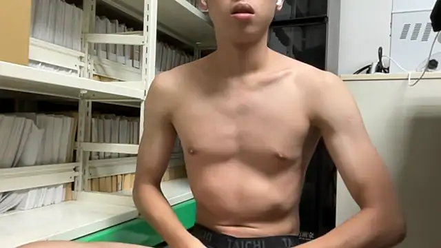 Benson18y online show from 11/13/25, 04:16