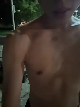 Benson18y online show from 10/04/25, 07:26