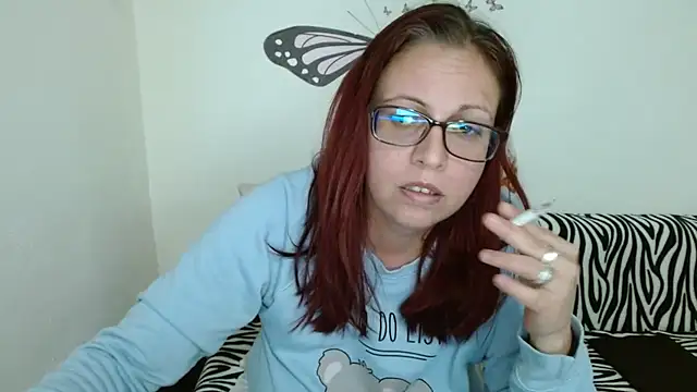 LadyHellene online show from 02/19/26, 04:48