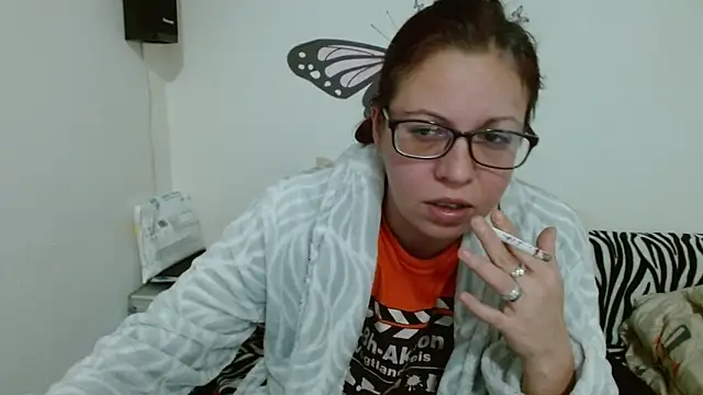 LadyHellene online show from 02/04/26, 05:24