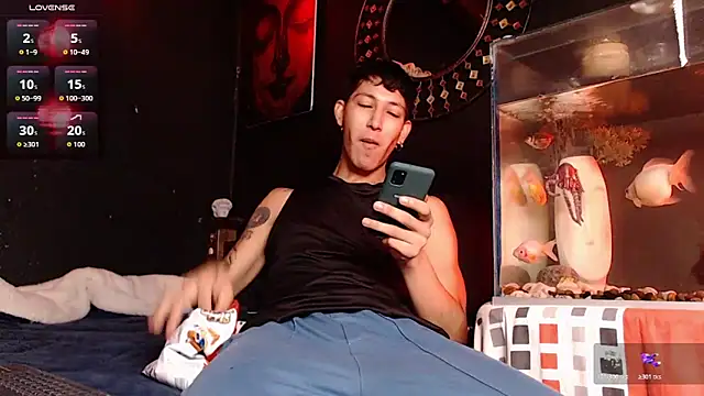 Snapshot of Godly_huan chatting on 11/09/25, 09:02 Godly huan online show from 11/09/25, 09:02