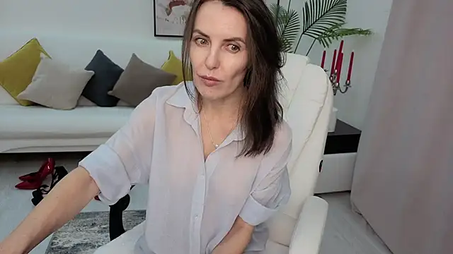 Beylly online show from 02/03/26, 04:12