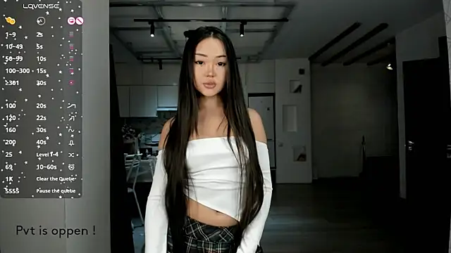 sailorrmoon online show from 11/02/25, 01:38