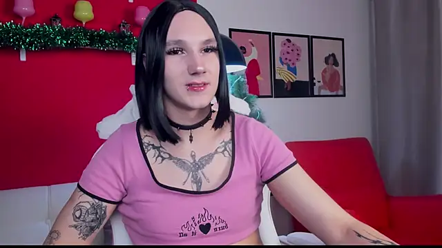 Snapshot of FillDammon chatting on 12/14/25, 03:24 FillDammon online show from 12/14/25, 03:24