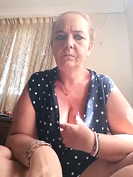 Snapshot of Kimmyb777 chatting on 02/20/26, 08:16 Kimmyb777 online show from 02/20/26, 08:16