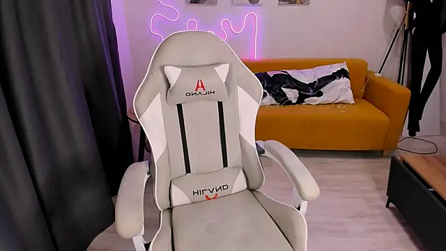 Sweet Richal online show from 04/17/26, 09:28