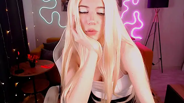 Sweet Richal online show from 11/06/25, 09:08