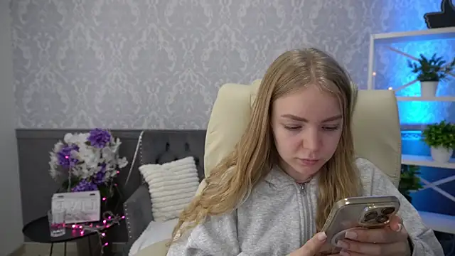 EmilySunshineS online show from 11/24/25, 07:19