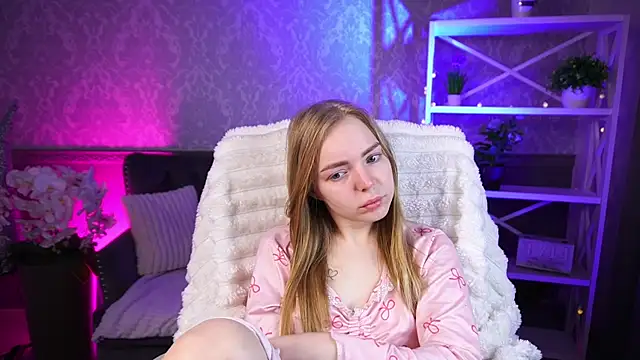 EmilySunshineS online show from 03/31/26, 06:59