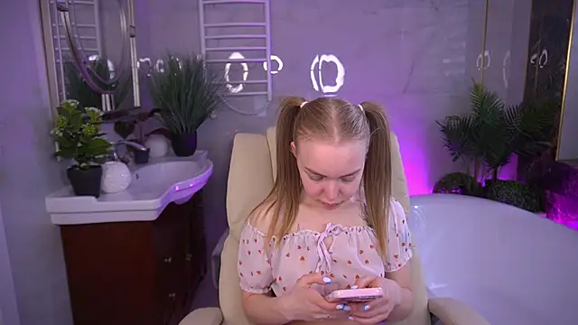 EmilySunshineS online show from 05/31/26, 06:52