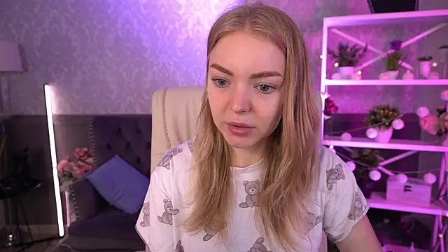 EmilySunshineS online show from 09/18/25, 06:27