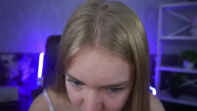 EmilySunshineS online show from 11/09/25, 07:23