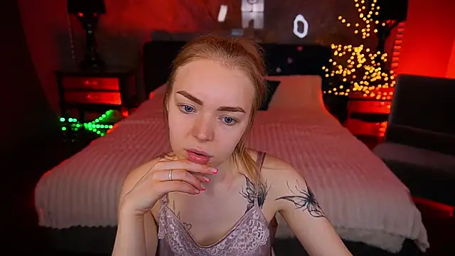 EmilySunshineS online show from 05/08/26, 06:39